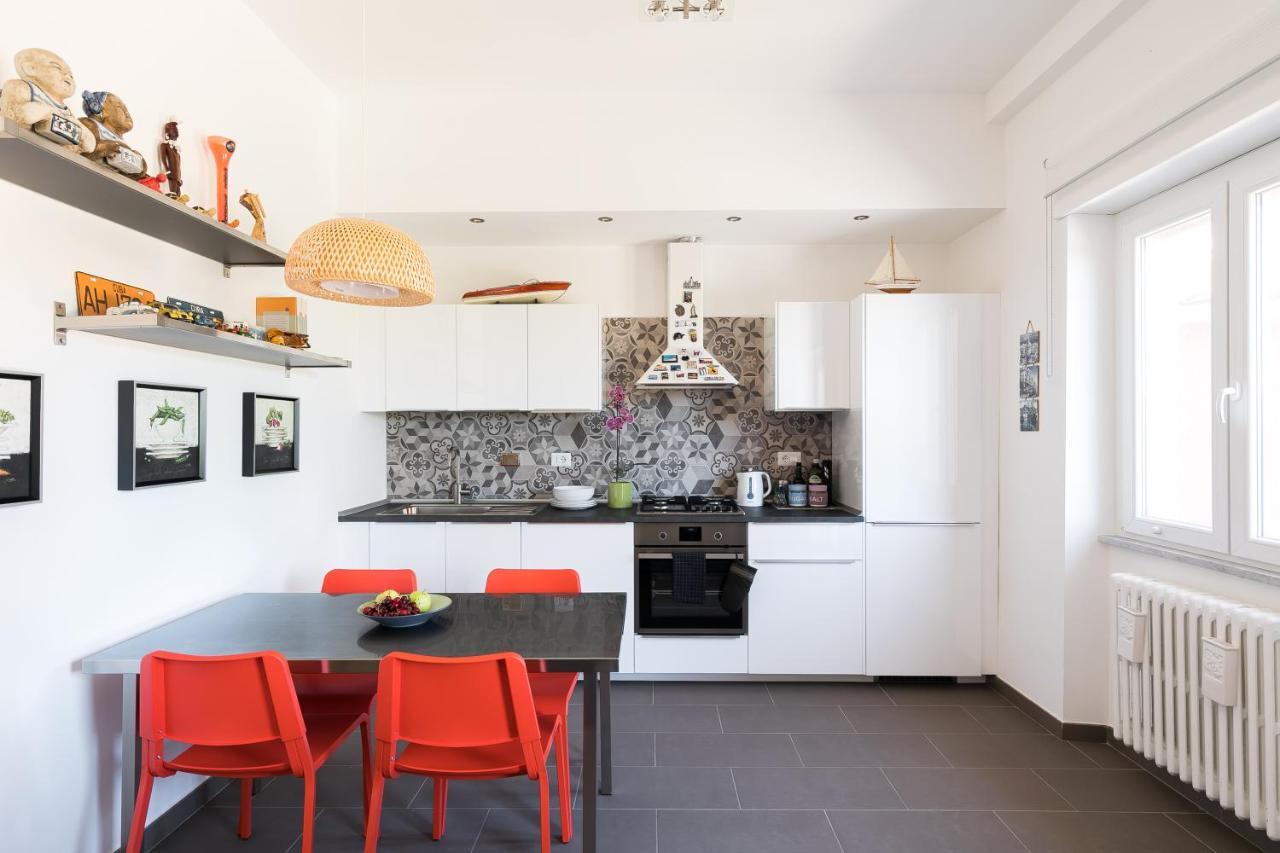 Galeria Home Apartments อันกุยลารา ซาบาเซีย ภายนอก รูปภาพ