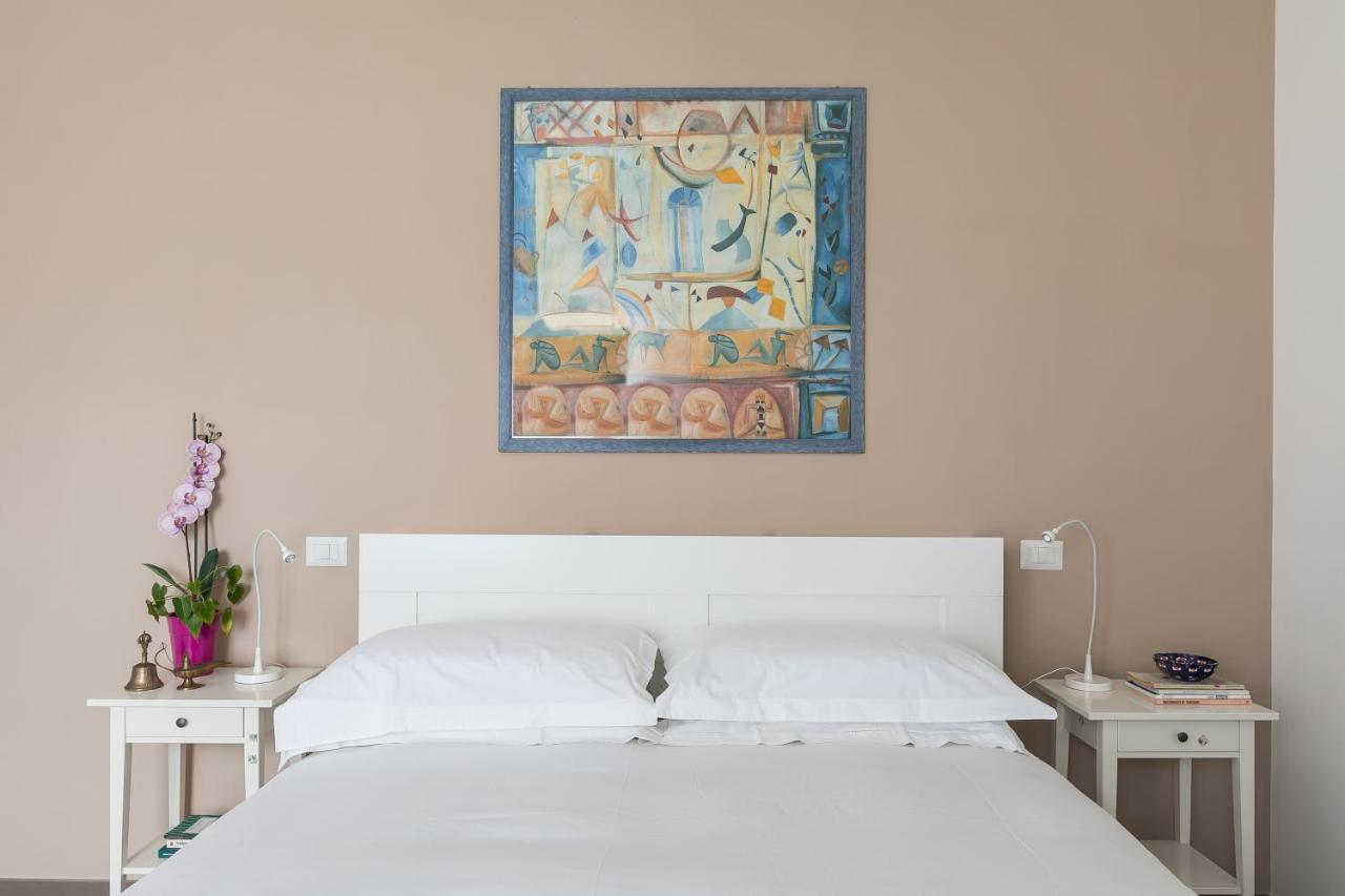 Galeria Home Apartments อันกุยลารา ซาบาเซีย ภายนอก รูปภาพ